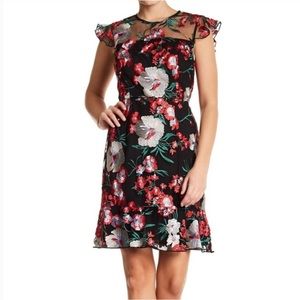 NWT Donna Morgan Floral Embroidered Flutter Sleeve Dress, Size 2